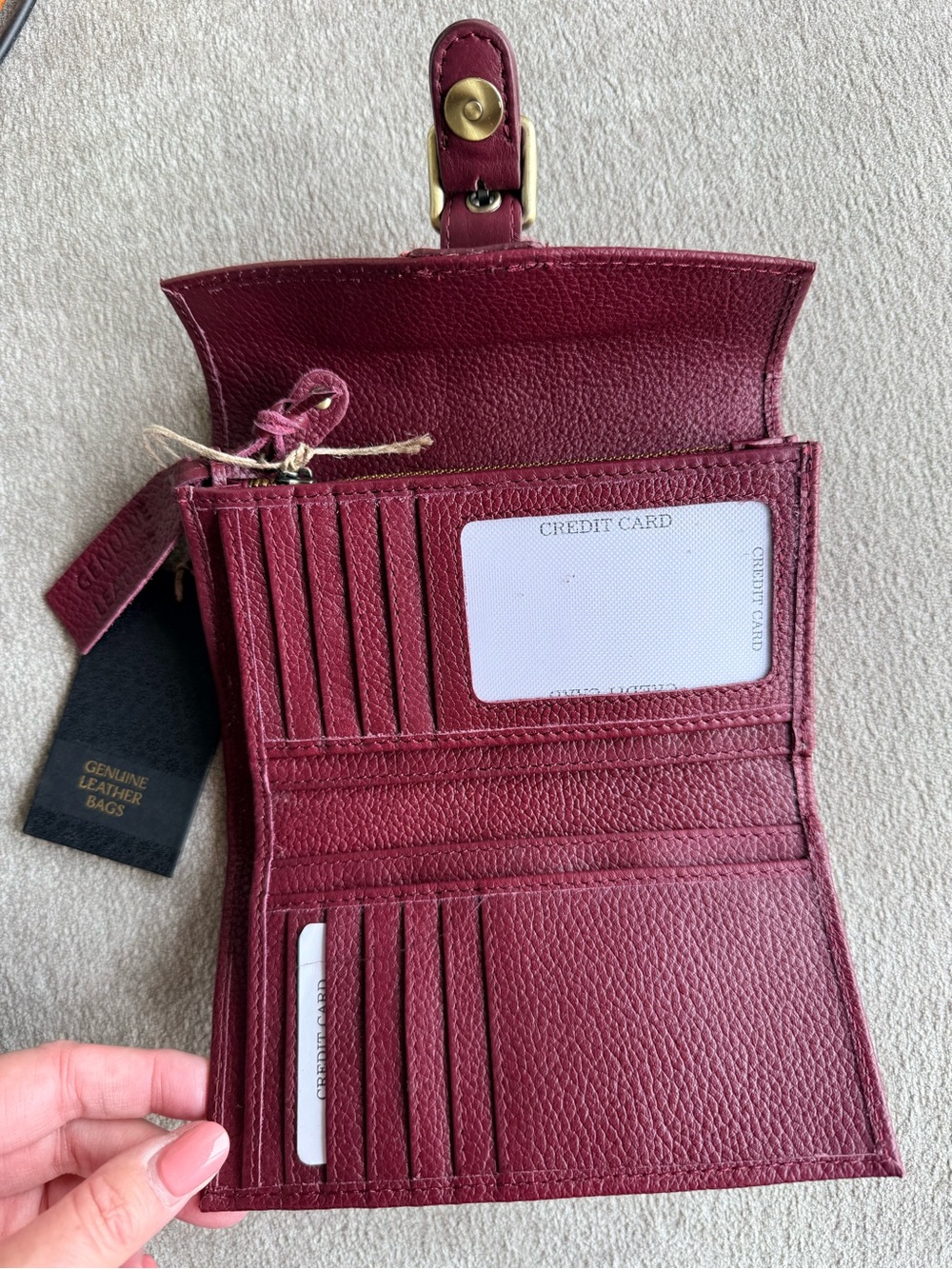 Women's Genuine Leather Flap Wallet in Burgundy NWT - Picture 5 of 6